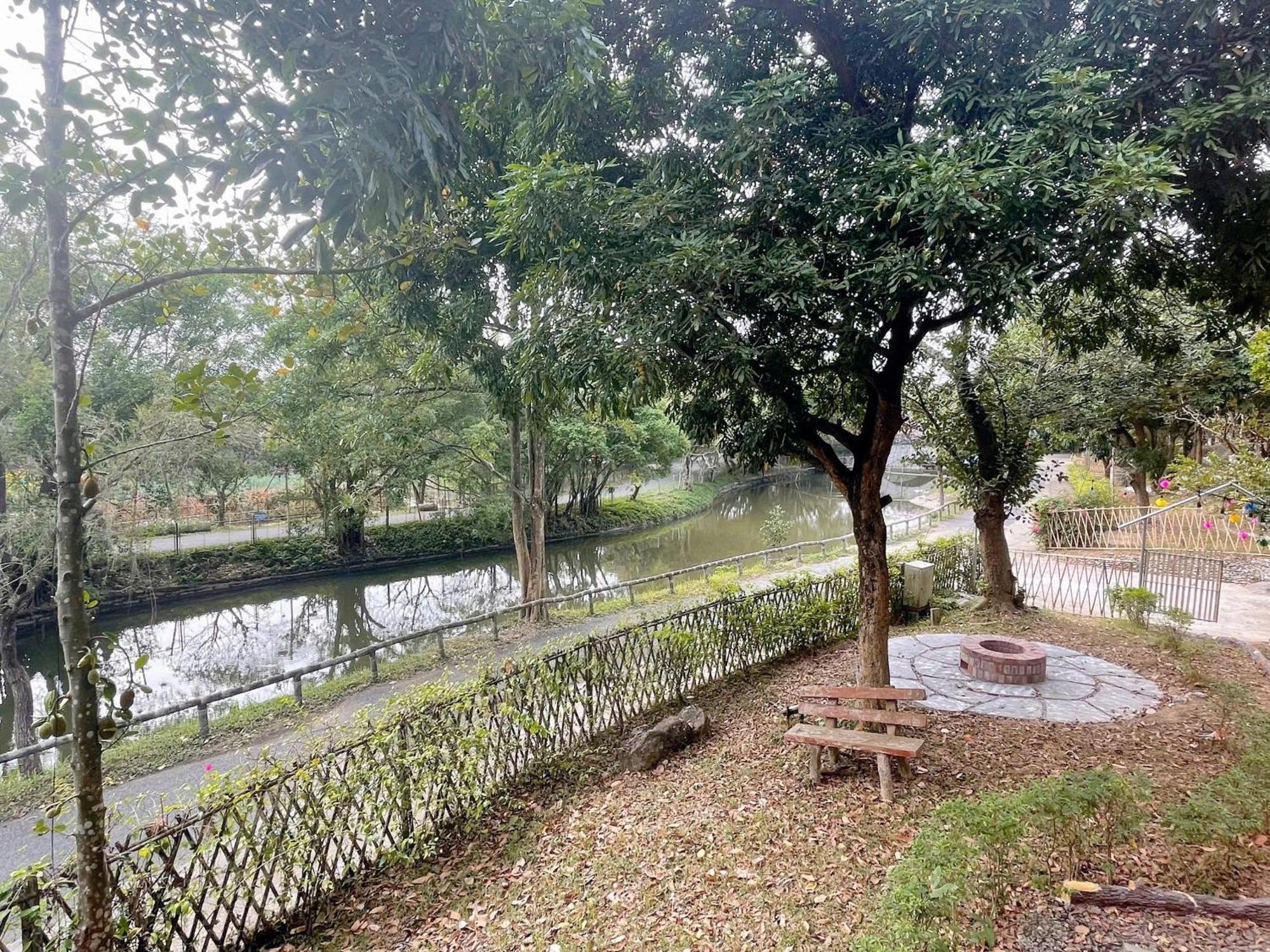 Khu Du Lich Sinh Thai Nui Ngam Nam Dinh Exterior foto
